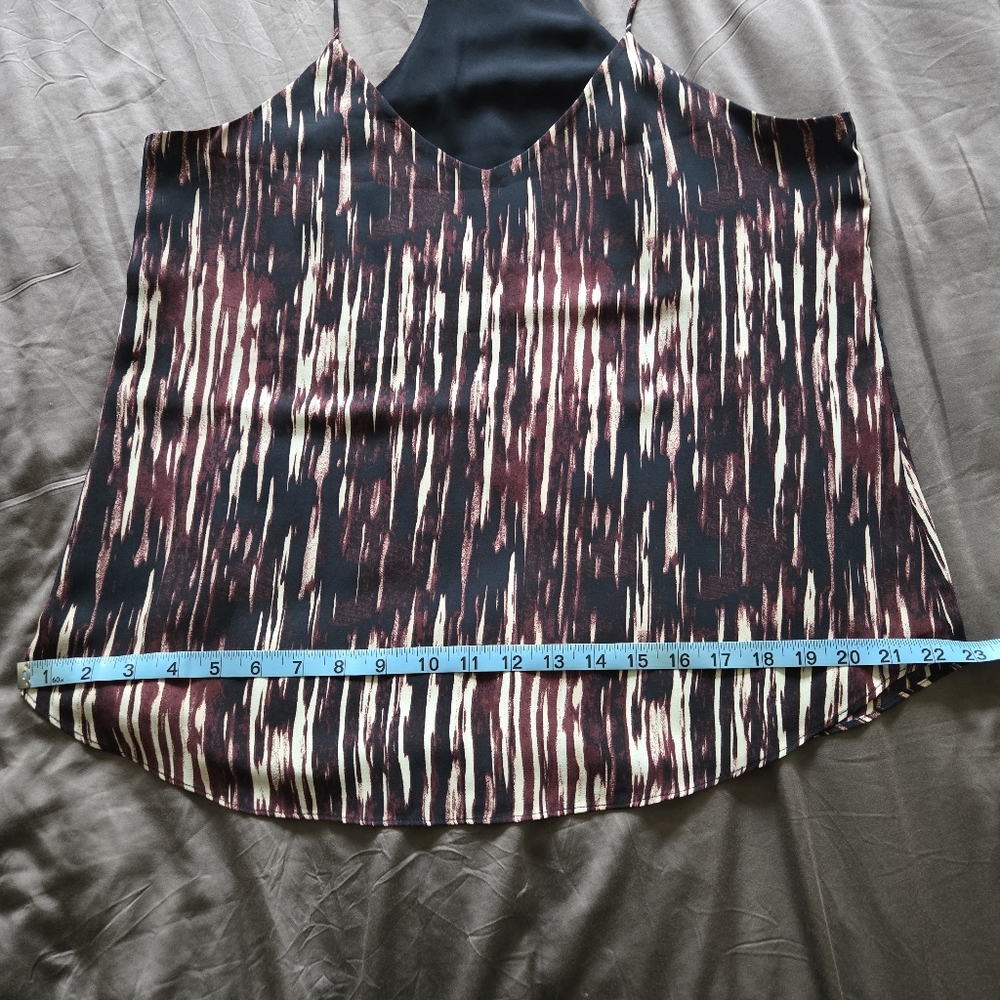 RW&CO. Patterned Racer Back Tank Size L - Like New! - Picture 4 of 11